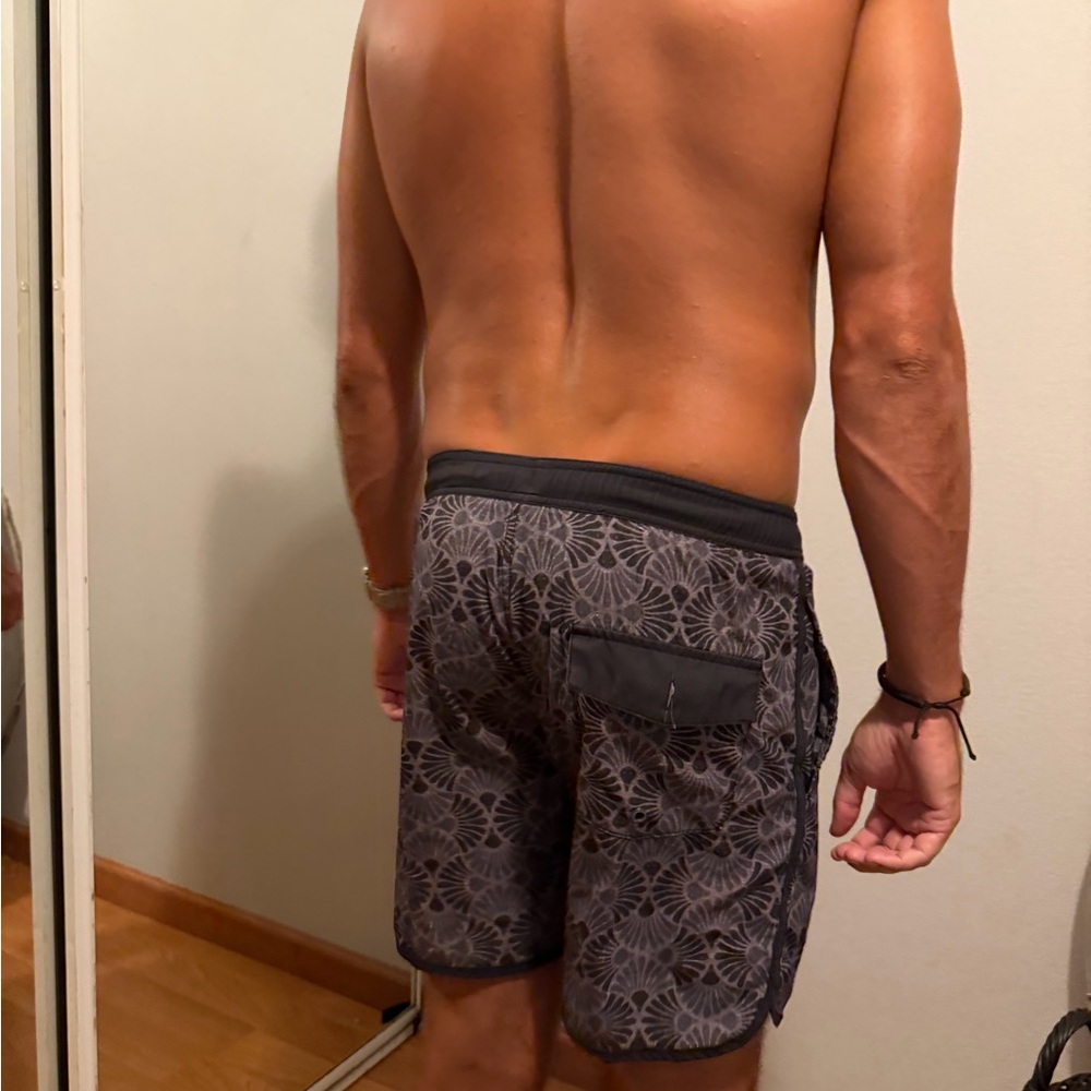 TRAVIS MATTHEW swim trunks - Picture 6 of 10